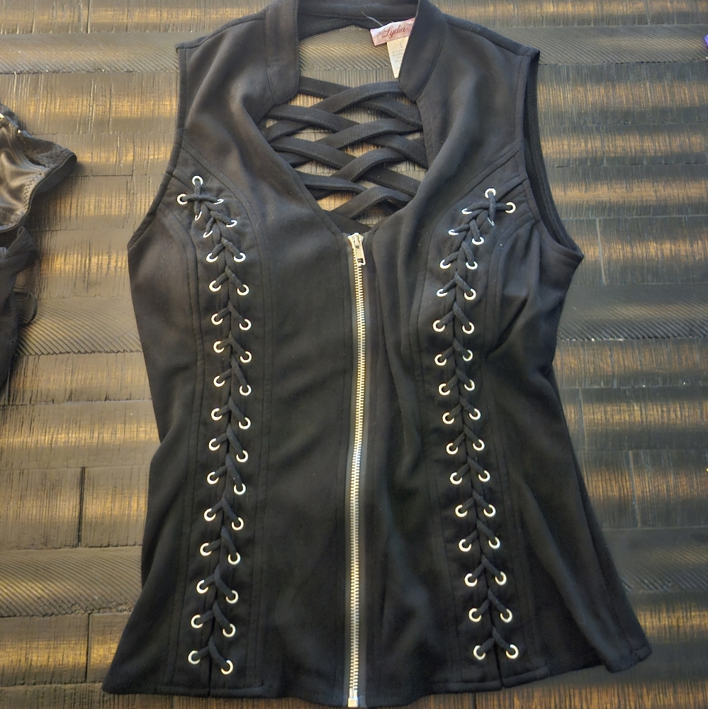 Soft corset cross top